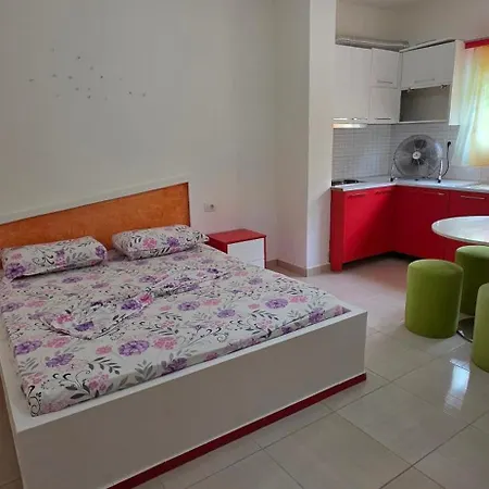 Vela Mare Hotel 3*