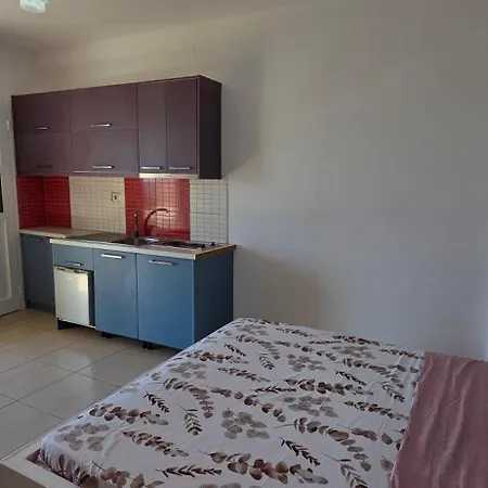 Vela Mare Hotel 3*