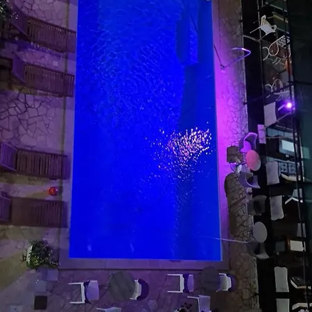 Vela Mare Hotel 3*